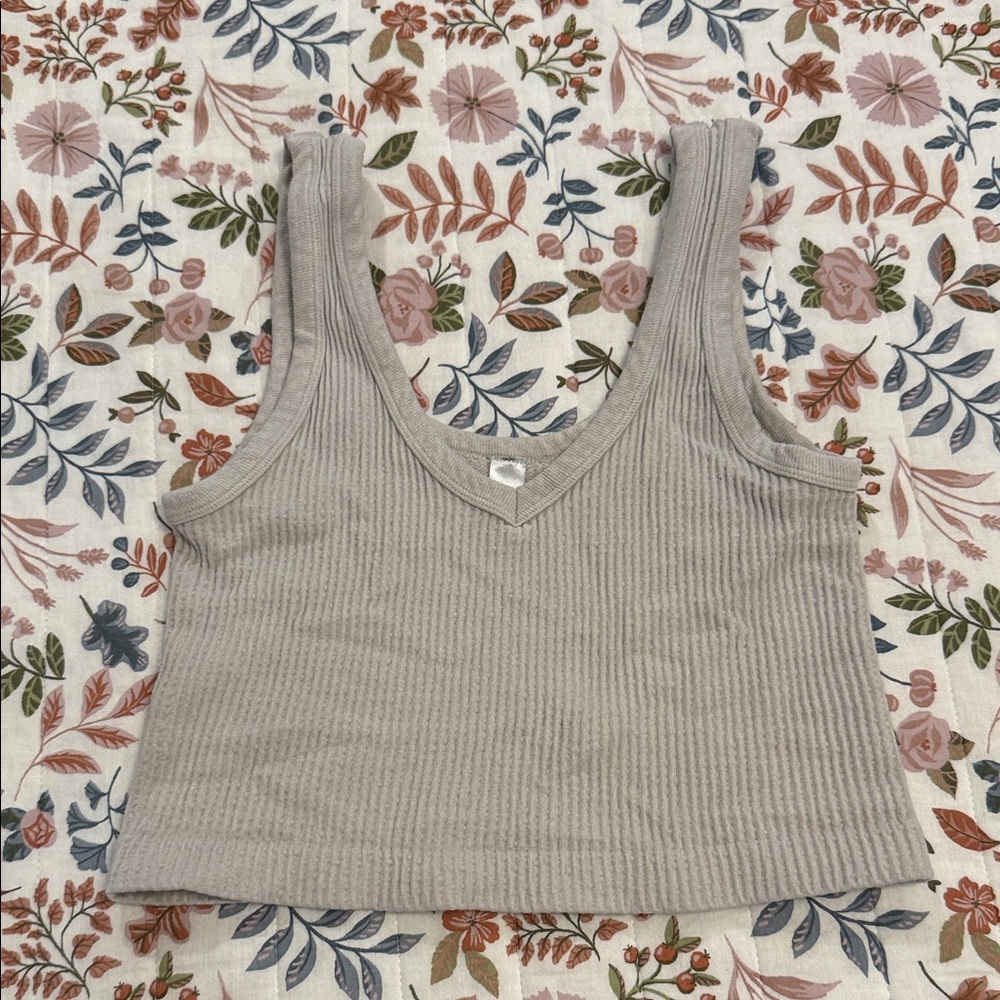 Stylish Ribbed Sleeveless Crop Tank in Tan
